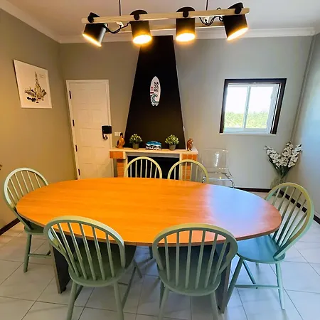 Delux Side 3* Λεϊρία